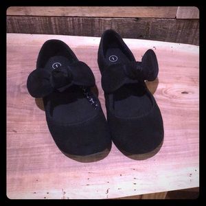 NWOT Black Mary Janes